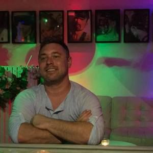 Meet your Posher, Chad